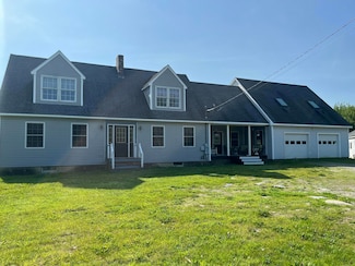 25 Raccoon Ln, Cushing, ME 04563