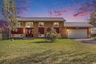 53862 Olive Rd, South Bend, IN 46628
