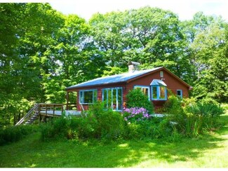 198 Timson Hill Rd, Newfane, VT 05345