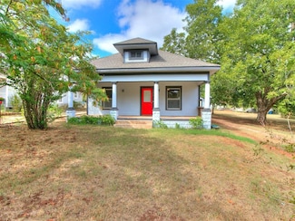 1216 Dale St, Guthrie, OK 73044