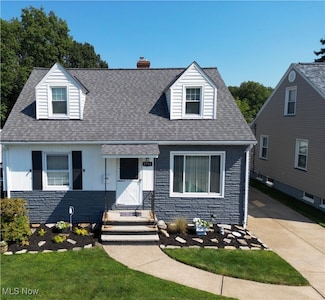 5711 W 54th St, Cleveland, OH 44129
