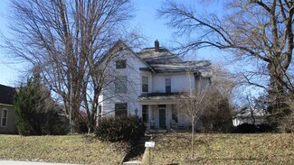 824 S Washington St, Delphi, IN 46923