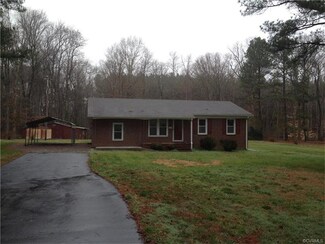1634 W Colonial Trail Hwy, Blackstone, VA 23824