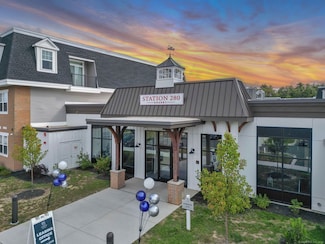 280 Salmon Brook St Unit 4-4304A, Granby, CT 06035