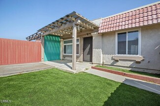 2930 Isle Way Unit B, Oxnard, CA 93035