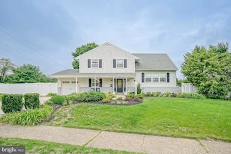 19 Montclair Dr, Delran, NJ 08075