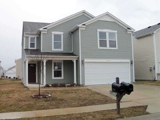 10900 Woods Dr, Ingalls, IN 46048