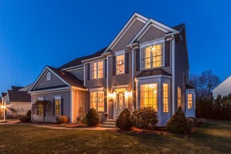 2 Blackstone Ln, South Grafton, MA 01560
