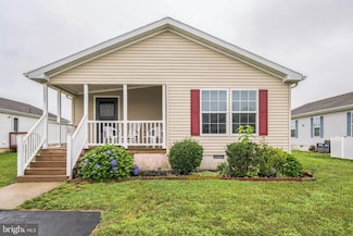 1127 Lorenzo Ln, Smyrna, DE 19977