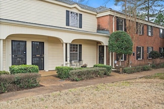 5676 Quince Rd Unit 2, Memphis, TN 38119