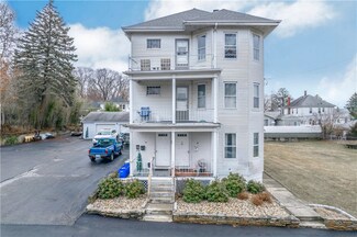 40 Maple Ave, Johnston, RI 02919
