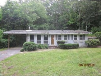 367 Willow Ave, Haverhill, MA 01835