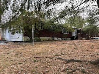 2 Hillside Terrace, Suffern, NY 10901