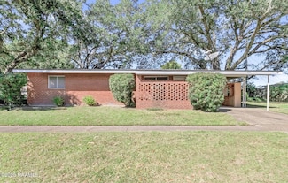 425 Normandy Rd, Lafayette, LA 70503