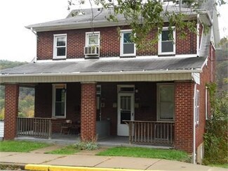4900 3rd St, McKeesport, PA 15132
