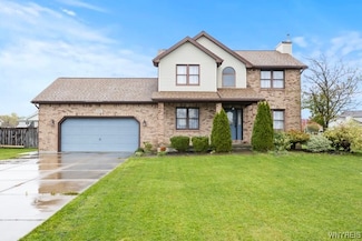 4741 Hermitage Rd, Niagara Falls, NY 14305