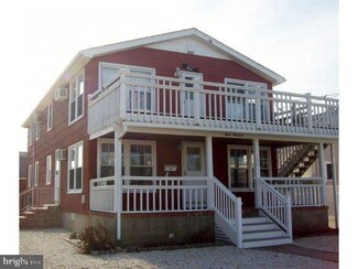 300 N 5th St, Surf City, NJ 08008