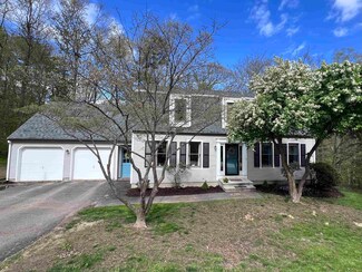 24 Governor Sawyer Ln, Dover, NH 03820