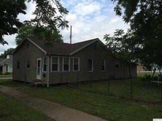 213 W S, Mt. Sterling, IL 62353