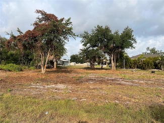 1041 Marcus St, Port Charlotte, FL 33952