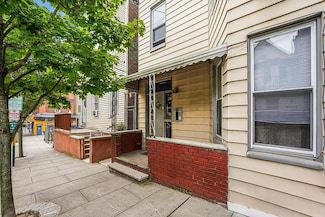 113 34th St, Union City, NJ 07087