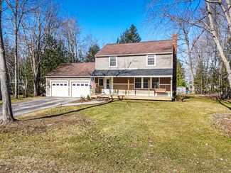 16 Corbett Ln, Winslow, ME 04901