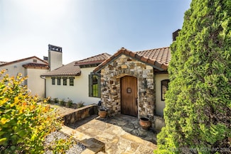 447300 Grottos Loop Unit 108, Vinita, OK 74301