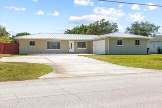 129 NW Hibiscus St, Port Saint Lucie, FL 34983