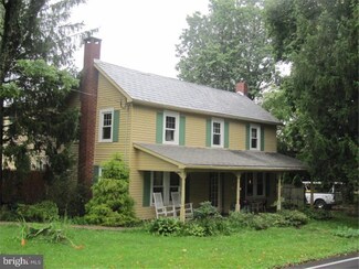194 Dark Hollow Rd, Pipersville, PA 18947