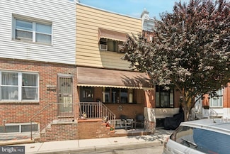 2136 S Mole St, Philadelphia, PA 19145