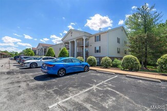 757 Ridgeside Dr Unit B, Ballwin, MO 63021