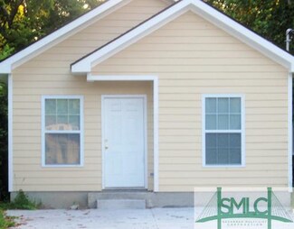 1422 Augusta Ave, Savannah, GA 31415