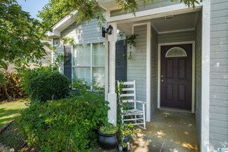 1810 Stonehenge Dr, Birmingham, AL 35215