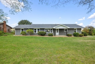 3266 Glen Lily Rd, Bowling Green, KY 42101