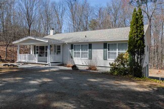11 Angle Sea Ln, Alton Bay, NH 03810