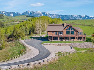 785 Strawberry Hills Dr, Bedford, WY 83112