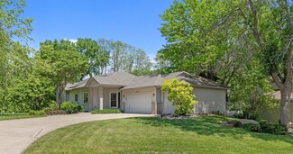 671 Waterview Cove, Saint Paul, MN 55123