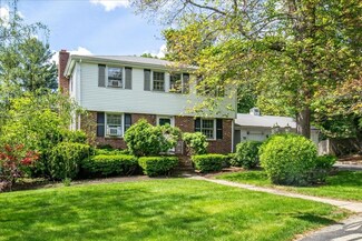 75 Lyons Dr, Westwood, MA 02090