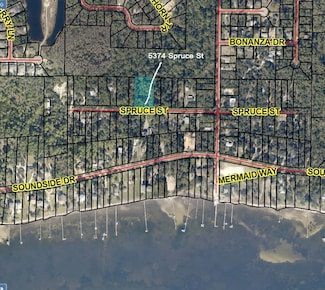 5374 Spruce St, Gulf Breeze, FL 32563