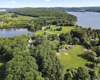 53 Selden Rd, Old Lyme, CT 06371