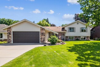 2061 29th Ave NW, New Brighton, MN 55112