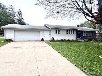 106 N Mcphail Ave, Caledonia, MN 55921