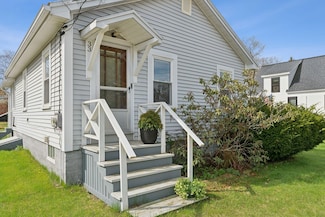 33 Weymouth St, Brunswick, ME 04011