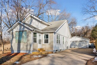 6026 White Dr, Prior Lake, MN 55372