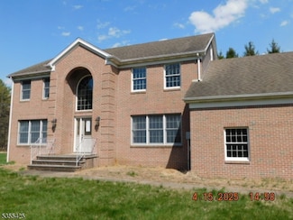 114 Rake Factory Rd, Flemington, NJ 08822