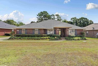 2835 Saddlebrook Dr E, Mobile, AL 36695