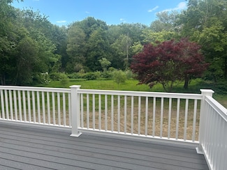41 Winter St, Reading, MA 01867