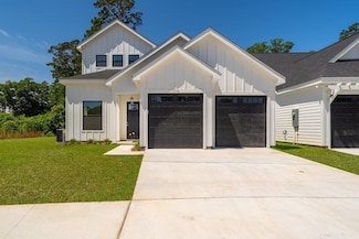 5752 Bascom Ln, Tallahassee, FL 32312