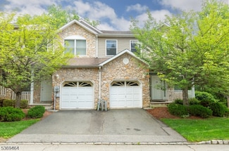 643 Old Dover Rd, Morris Plains, NJ 07950