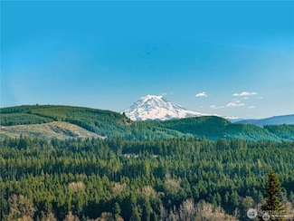 211 Dax Spur, Castle Rock, WA 98611